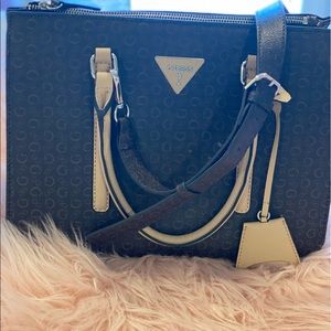 Guess cross body handbag patent chocolate brown purse